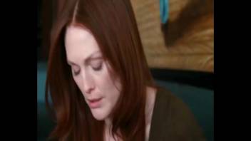 Amanda seyfried and Julianne Moore Lesbian Scene in Chloe (1080p)